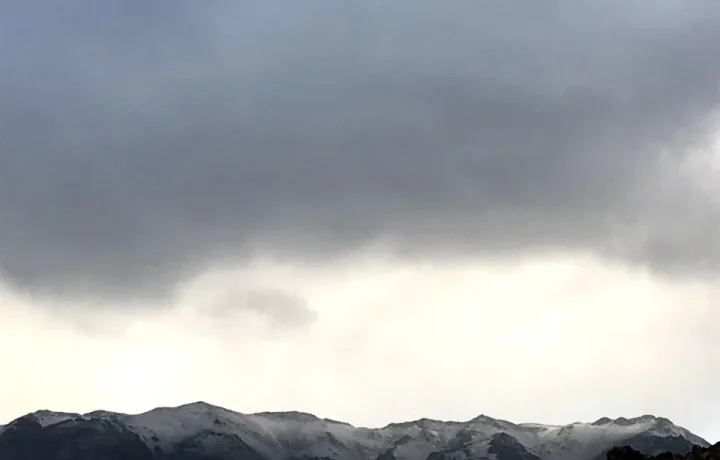 عکس: آغاز آبان با برف در کرمان