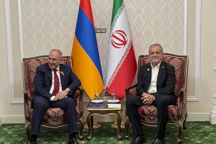 پزشکیان: زمینههای فراوانی برای همکاری میان ایران و ارمنستان وجود دارد
